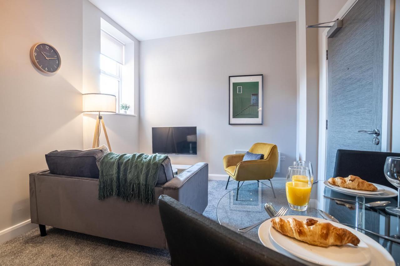 Elegant 1 Bedroom Apartments View & Parking By Opulent Sunderland Kültér fotó