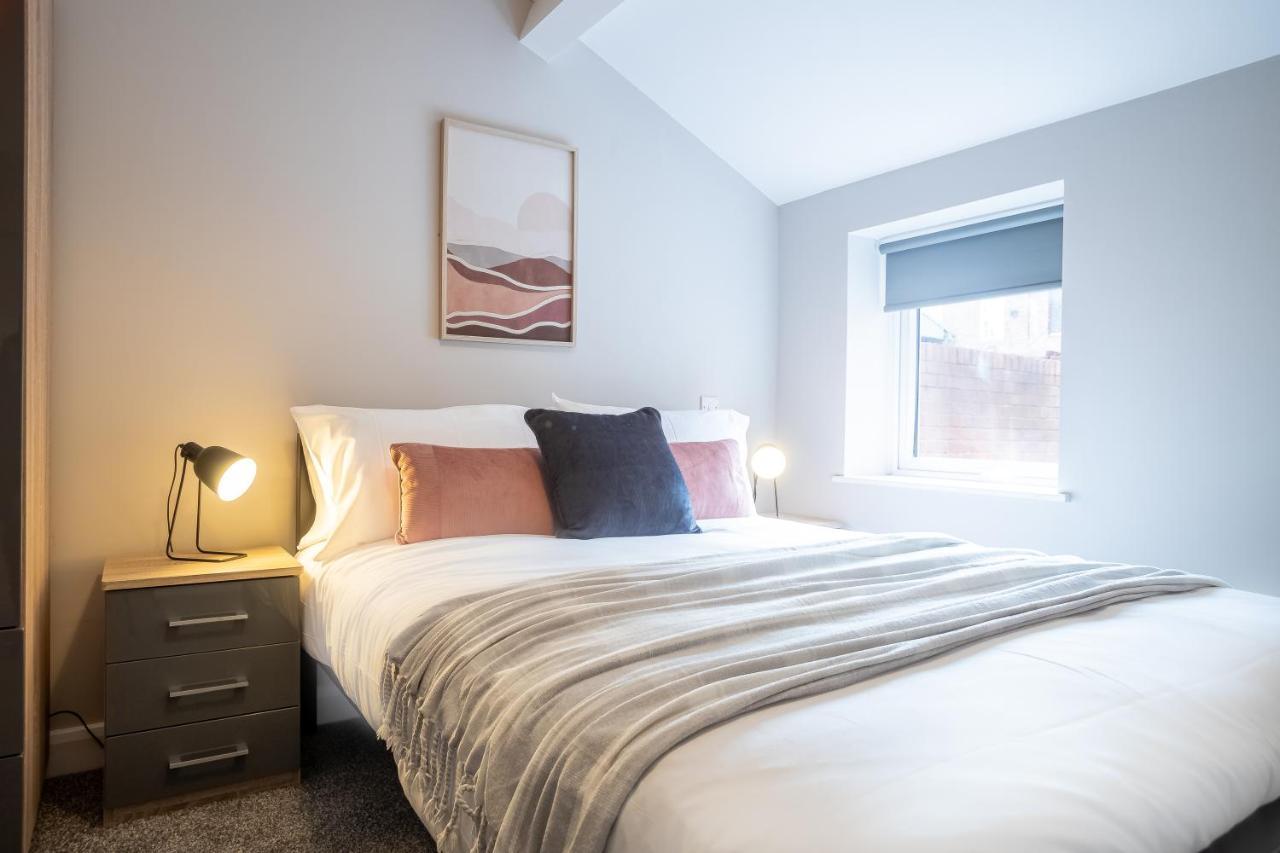 Elegant 1 Bedroom Apartments View & Parking By Opulent Sunderland Kültér fotó